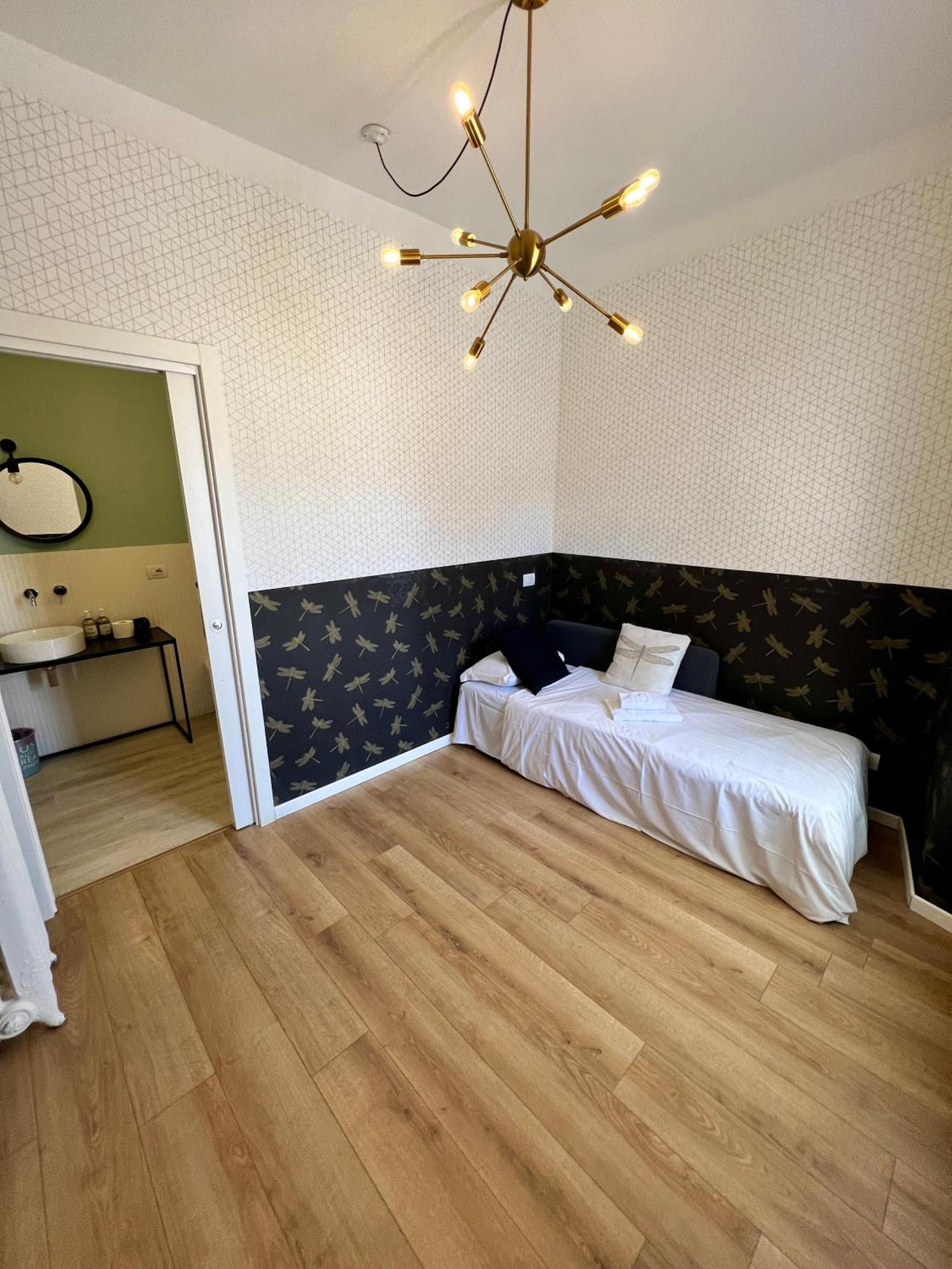 Room Verona Ai Conti المظهر الخارجي الصورة