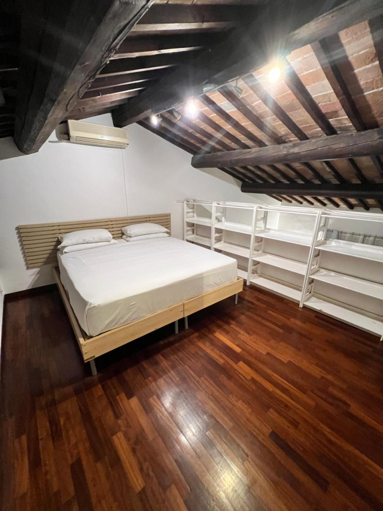 Room Verona Ai Conti المظهر الخارجي الصورة